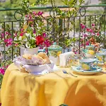 Cvm Montagnella Relax Bed and breakfast 4*