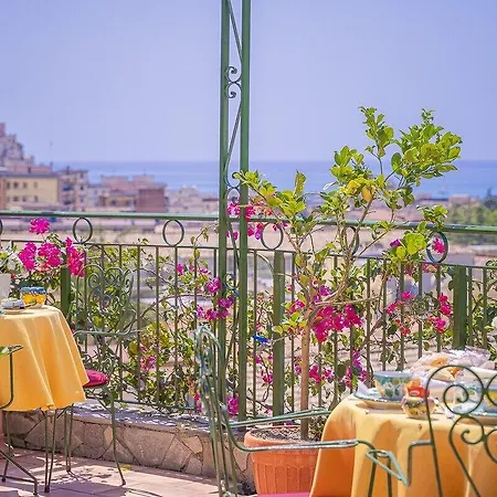 Cvm Montagnella Relax Oda ve Kahvaltı Maiori