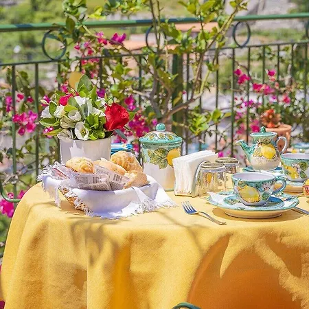 Cvm Montagnella Relax Oda ve Kahvaltı Maiori