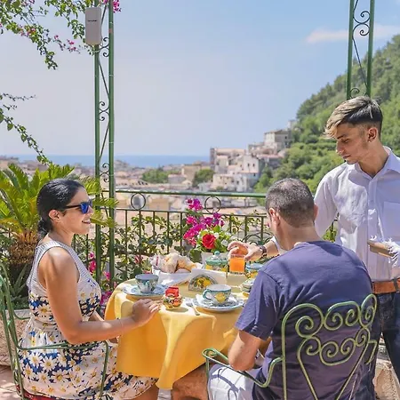 Nocleg ze śniadaniem Cvm Montagnella Relax