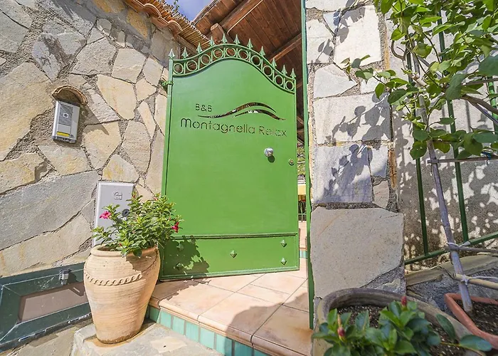 Alojamento de Acomodação e Pequeno-almoço Cvm Montagnella Relax 4*